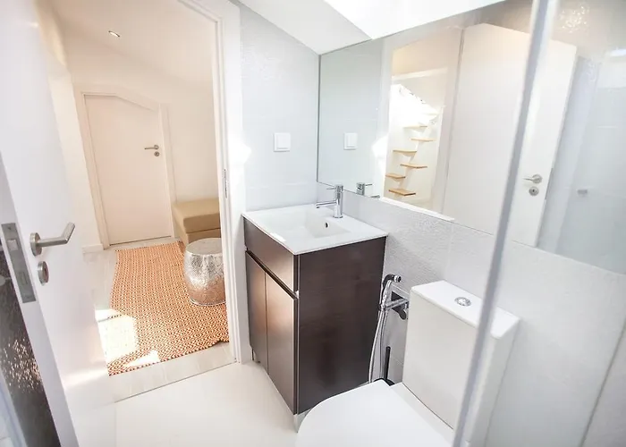 Lovelystay - Cais River View Lägenhet